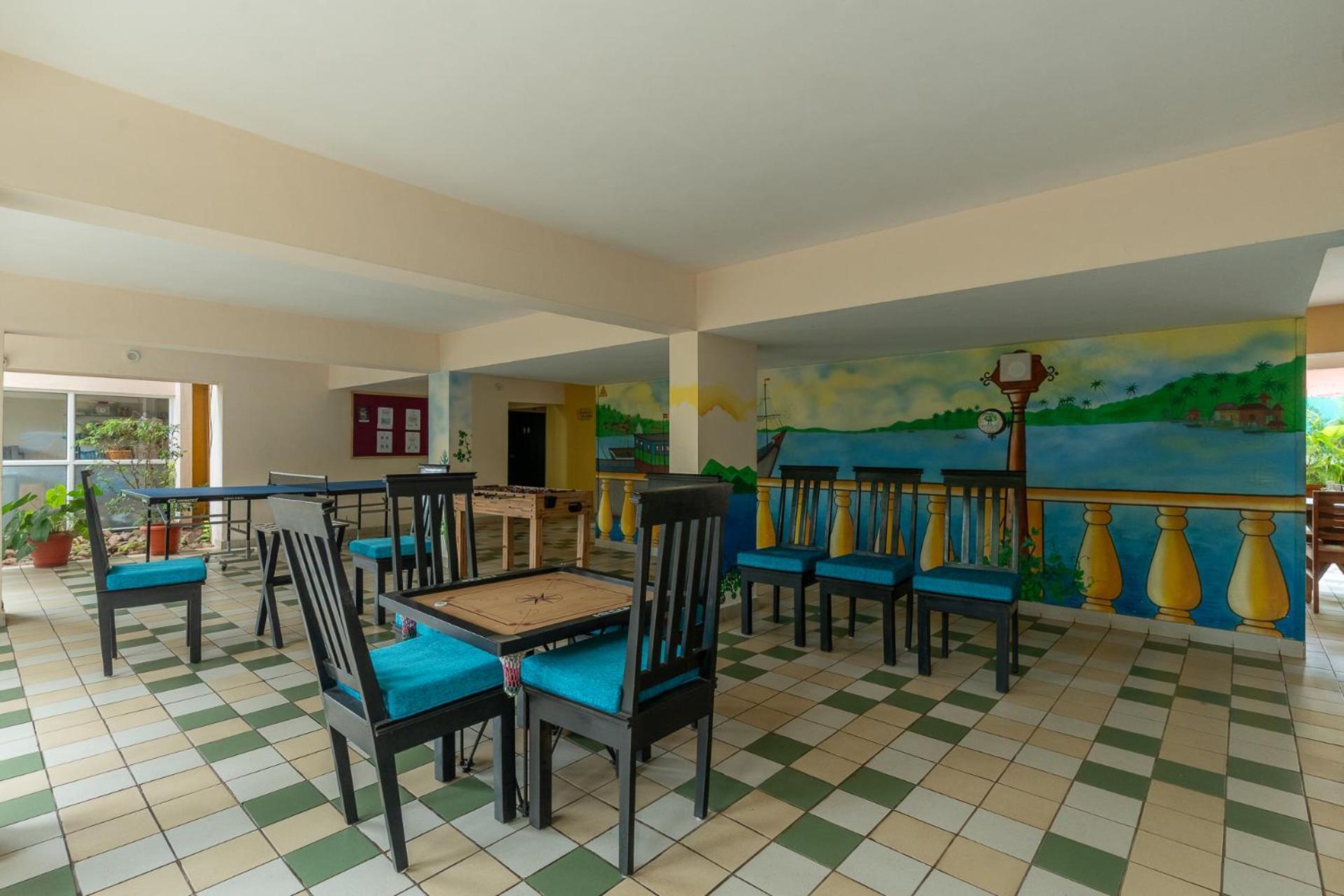 Treehouse Blue Hotel & Serviced Apartments Majorda Exterior photo